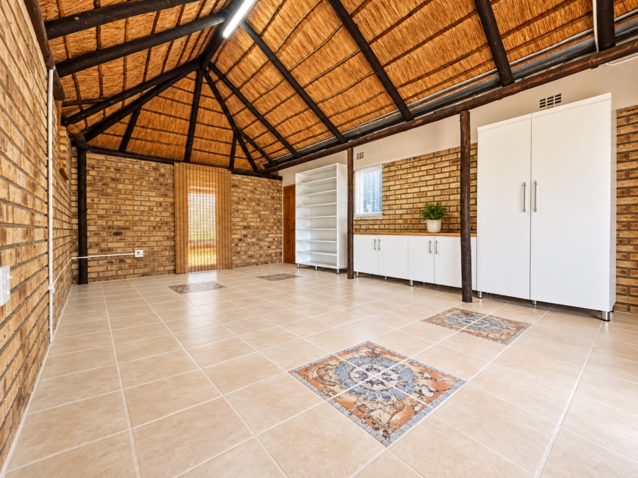 4 Bedroom Property for Sale in Doringkruin North West